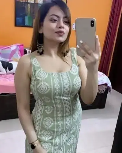Call Girl in Chhachhrauli